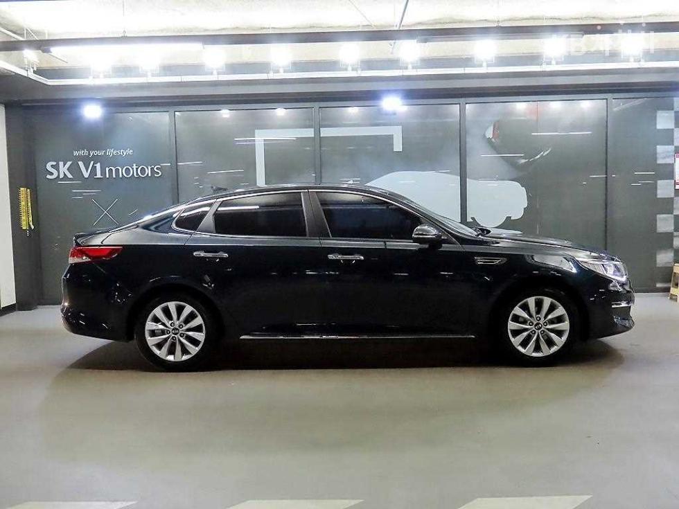 Kia K5 — miniaturë 3