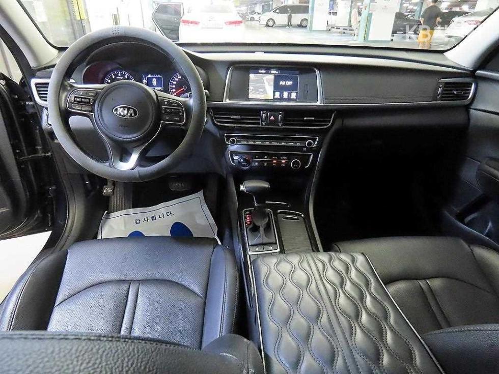 Kia K5 — miniaturë 10