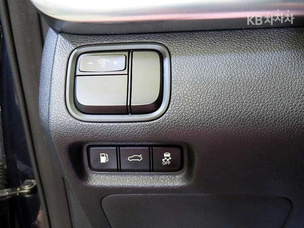 Kia K5 — miniaturë 14