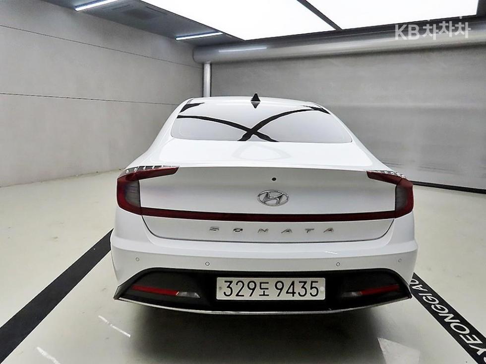 2021 Hyundai (DN8) photo