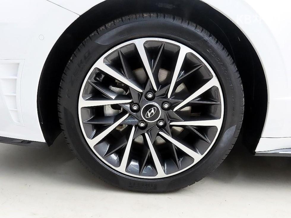 2021 Hyundai (DN8) photo