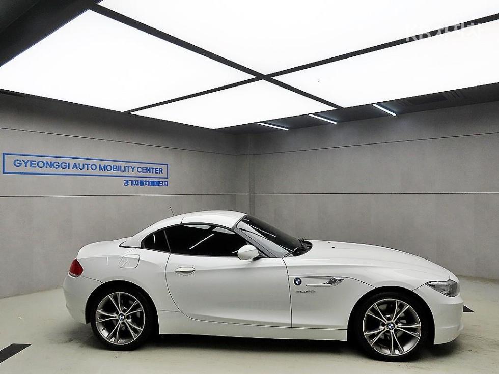 2013 BMW BMW Z4 photo