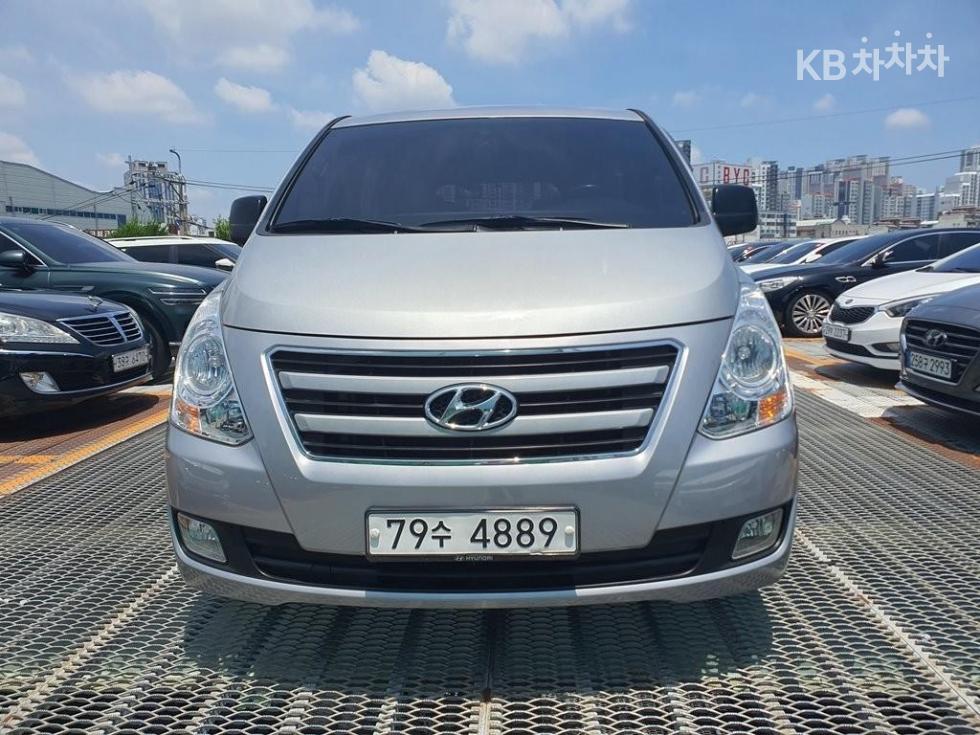 Hyundai Starex — miniaturë 2