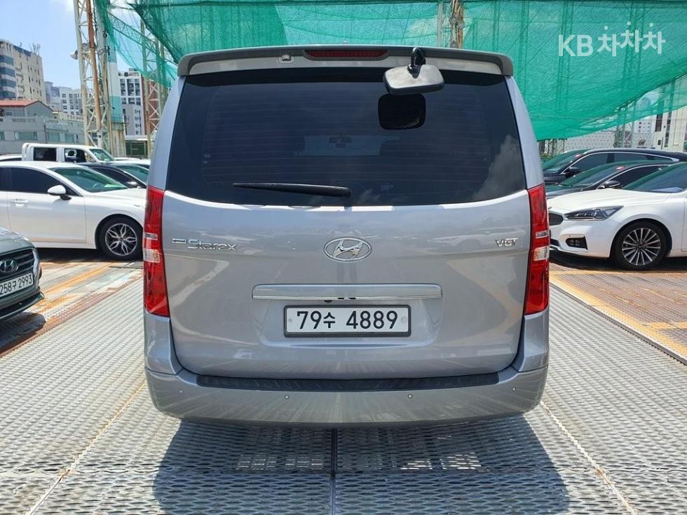 Hyundai Starex — miniaturë 4