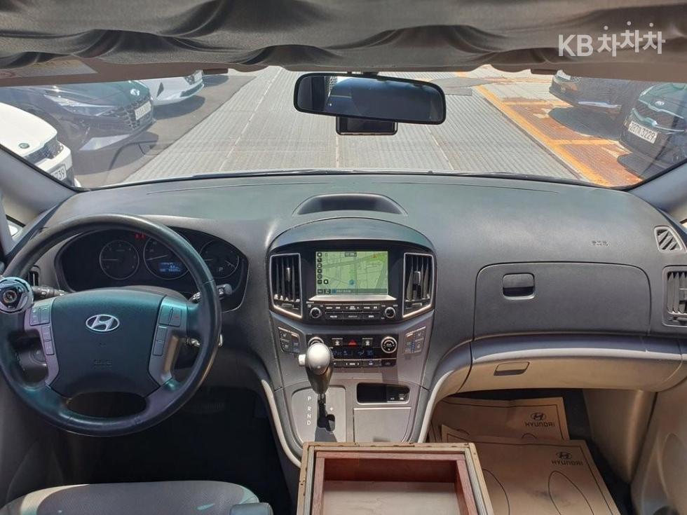 Hyundai Starex — miniaturë 15