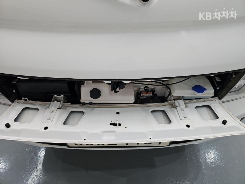 2021 Hyundai 2 photo