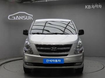 Hyundai Starex 12인승 왜건 CVX — foto 1