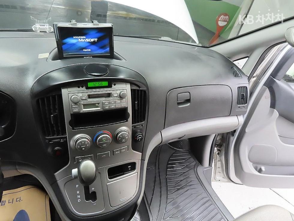 Hyundai Starex — miniaturë 7