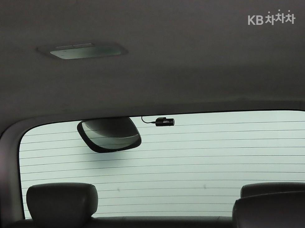Hyundai Starex — miniaturë 12