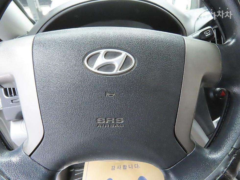 Hyundai Starex — miniaturë 17