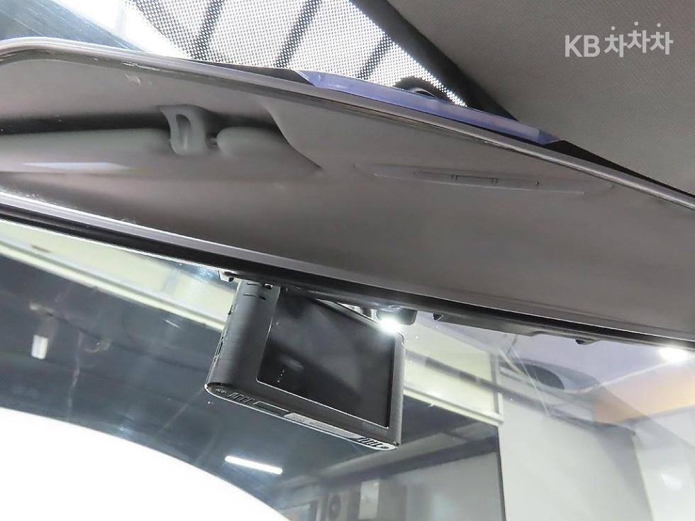 Hyundai Starex — miniaturë 18