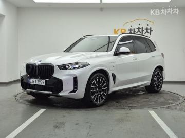 BMW X5 xDrive 50e — foto 1