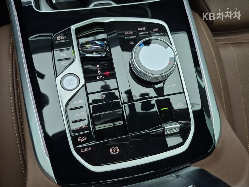 BMW X5 — miniaturë 8