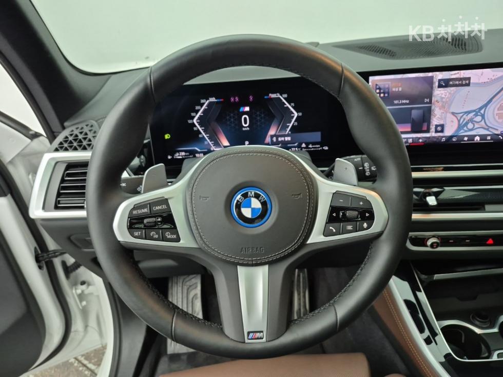 BMW X5 — miniaturë 9