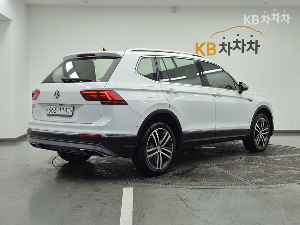 Volkswagen Tiguan — miniaturë 4