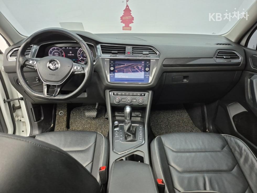 Volkswagen Tiguan — miniaturë 5