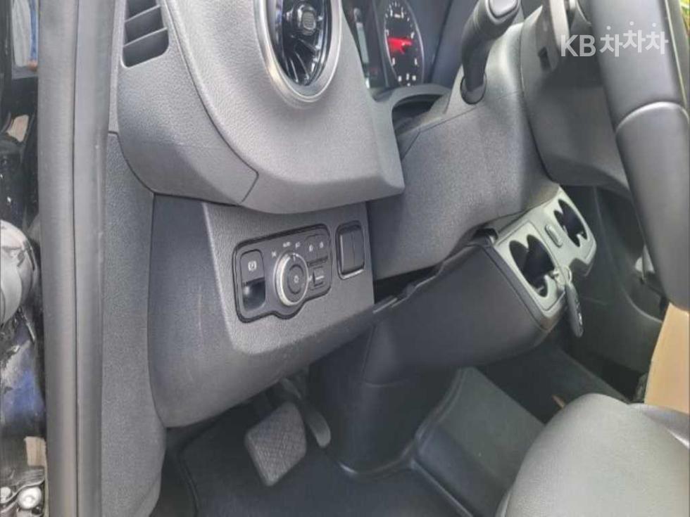 Mercedes-Benz Sprinter — miniaturë 13