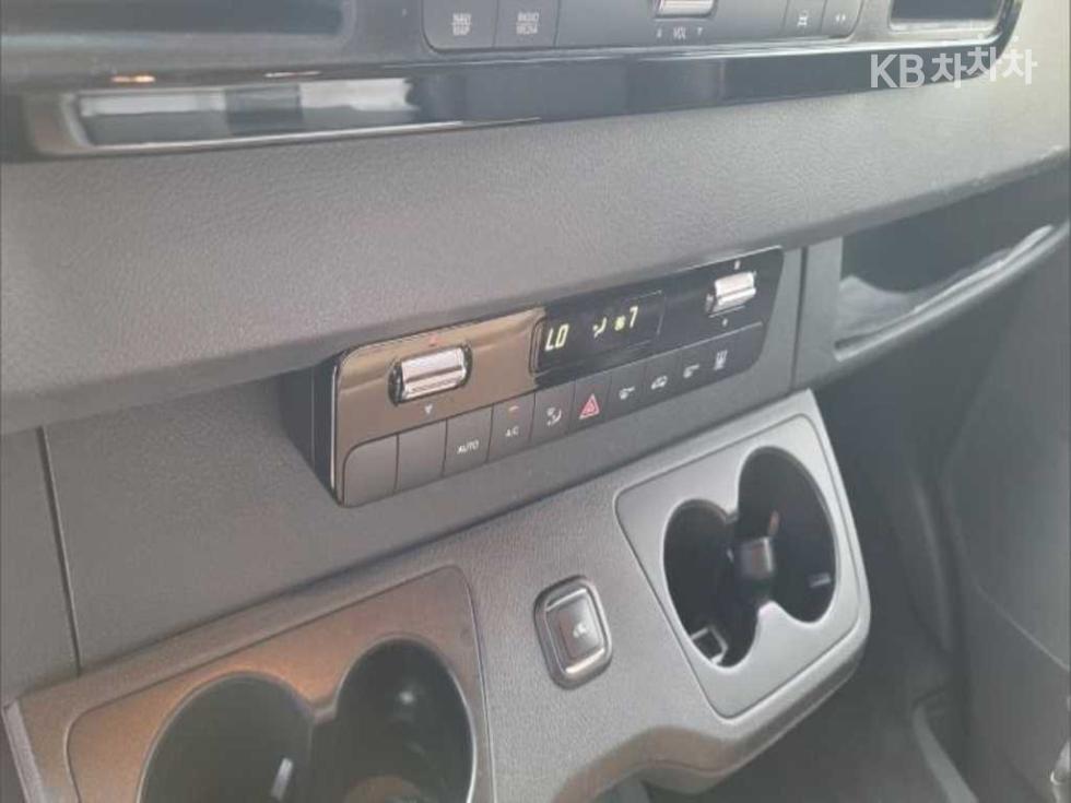 Mercedes-Benz Sprinter — miniaturë 15