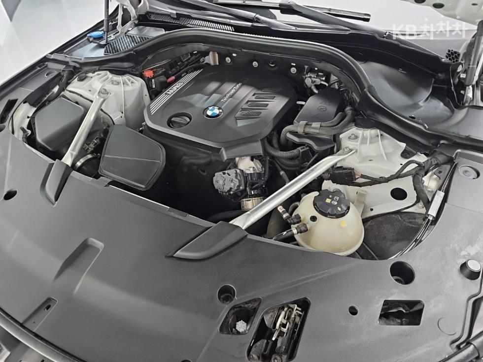 2023 BMW BMW photo