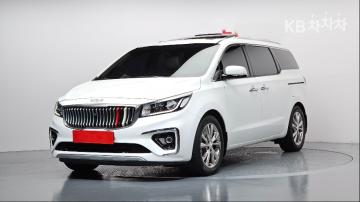Kia Carnival 9인승 2.2 디젤 — foto 1