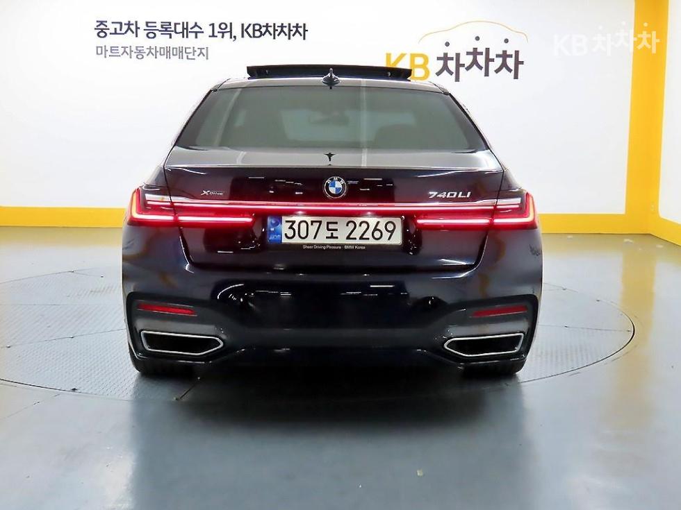 2021 BMW BMW 7 (G11) photo