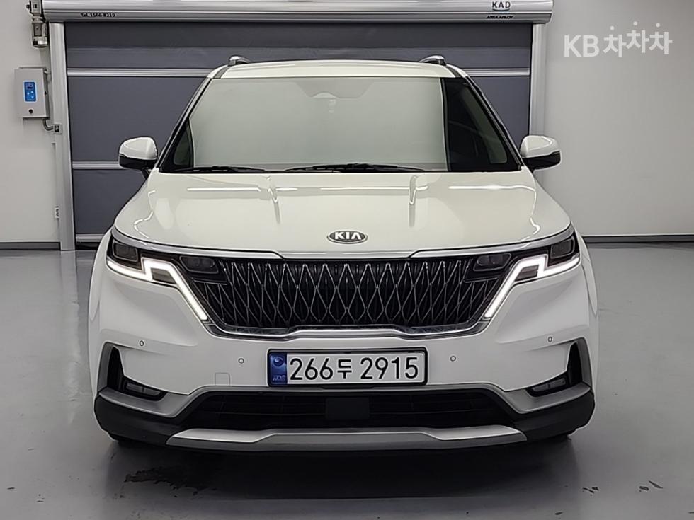 Kia Carnival — miniaturë 2