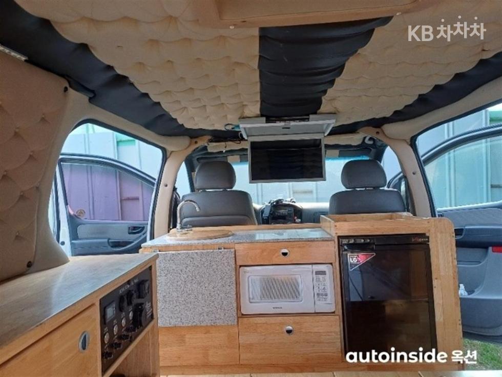Hyundai Starex — miniaturë 3