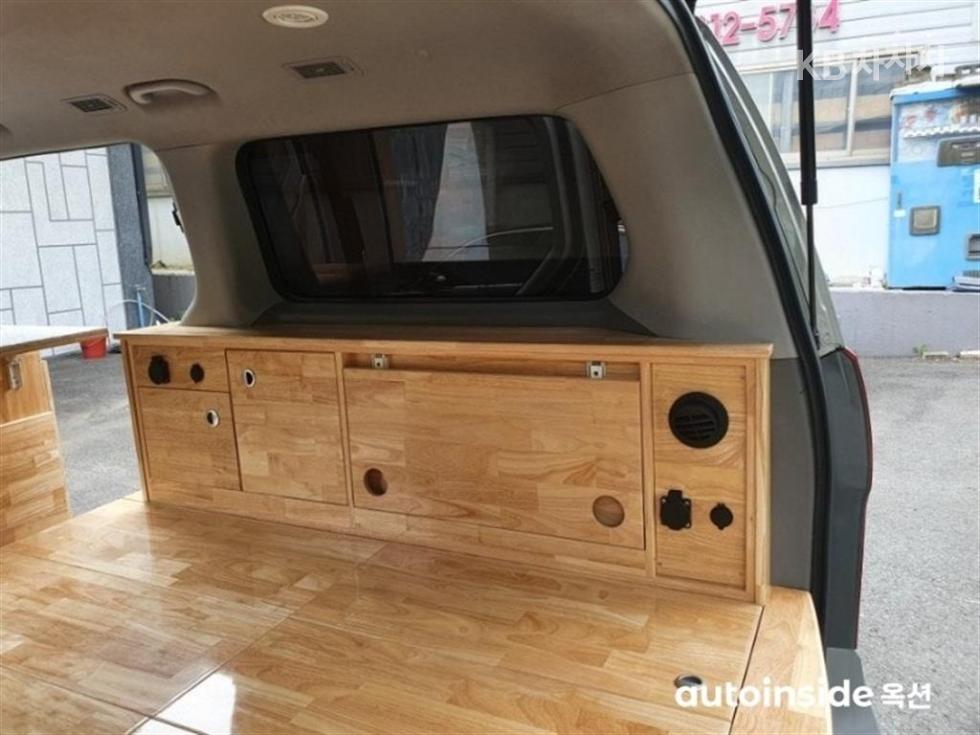 Hyundai Starex — miniaturë 18