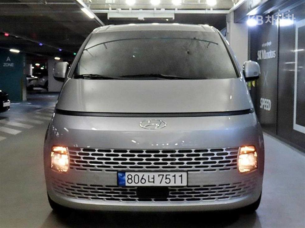 Hyundai Staria — miniaturë 2