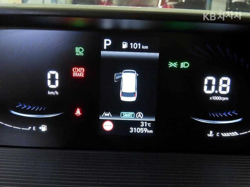 Hyundai Staria — miniaturë 9
