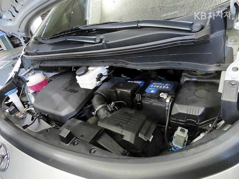 Hyundai Staria — miniaturë 19