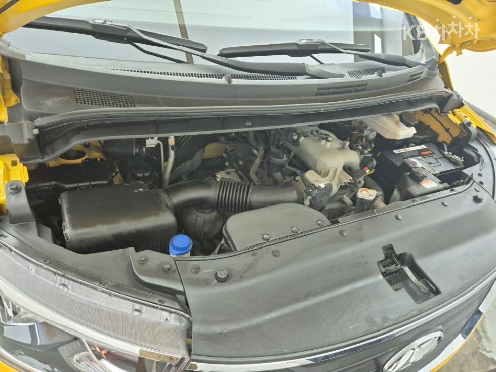 Hyundai Starex — miniaturë 6
