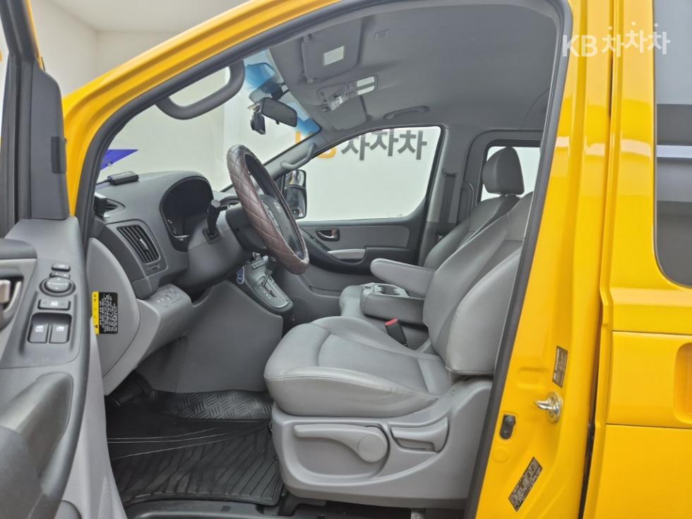 Hyundai Starex — miniaturë 11