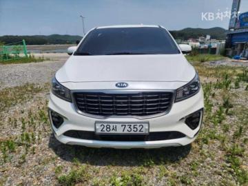 Kia Carnival 9인승 2.2 디젤 — foto 1