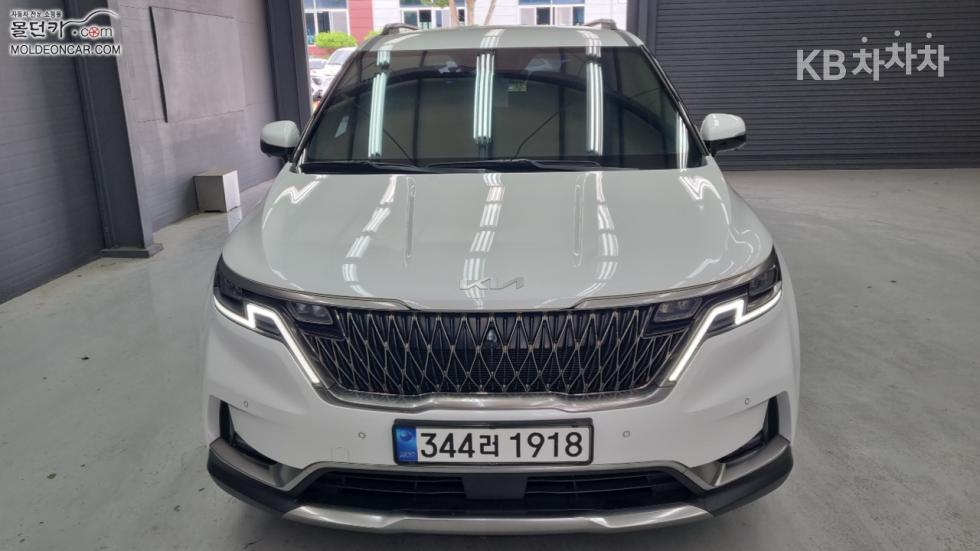 Kia Carnival — miniaturë 3