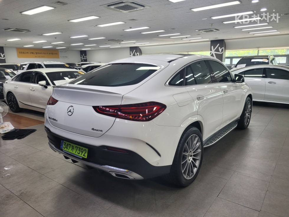 Mercedes-Benz GLE — miniaturë 4