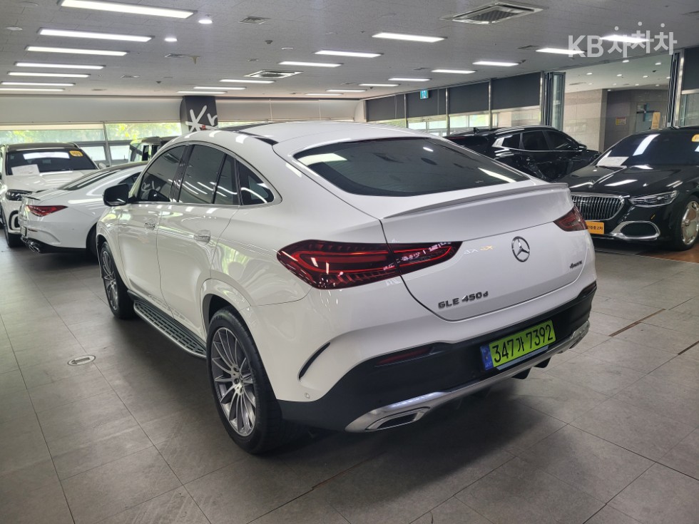Mercedes-Benz GLE — miniaturë 5