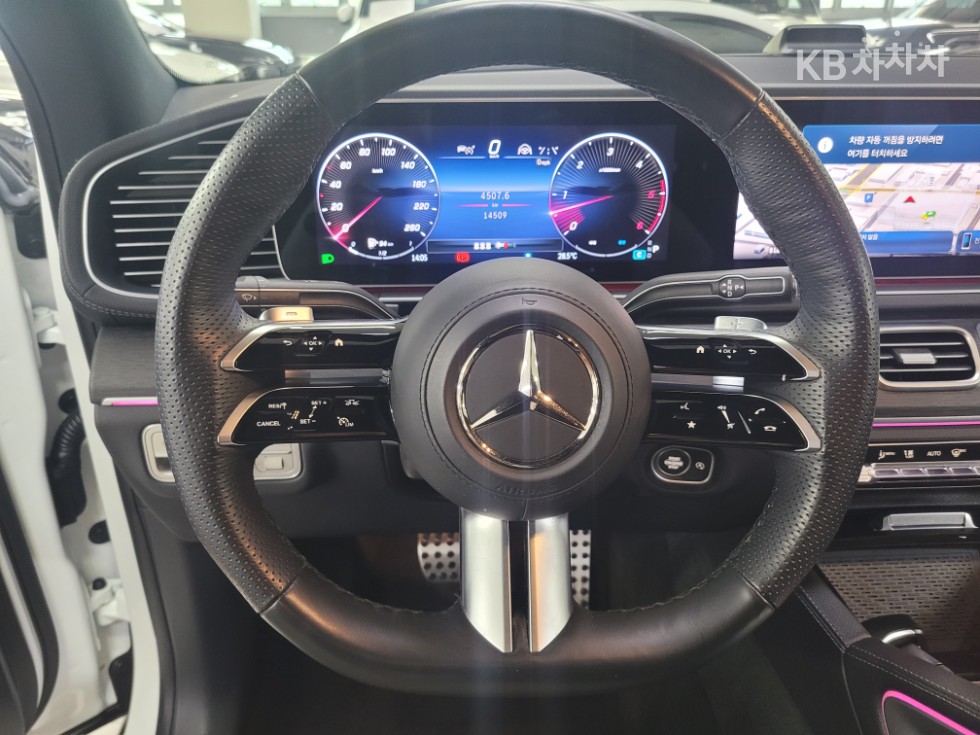 Mercedes-Benz GLE — miniaturë 8