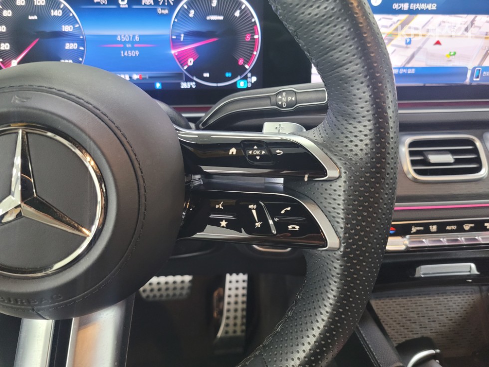 Mercedes-Benz GLE — miniaturë 10