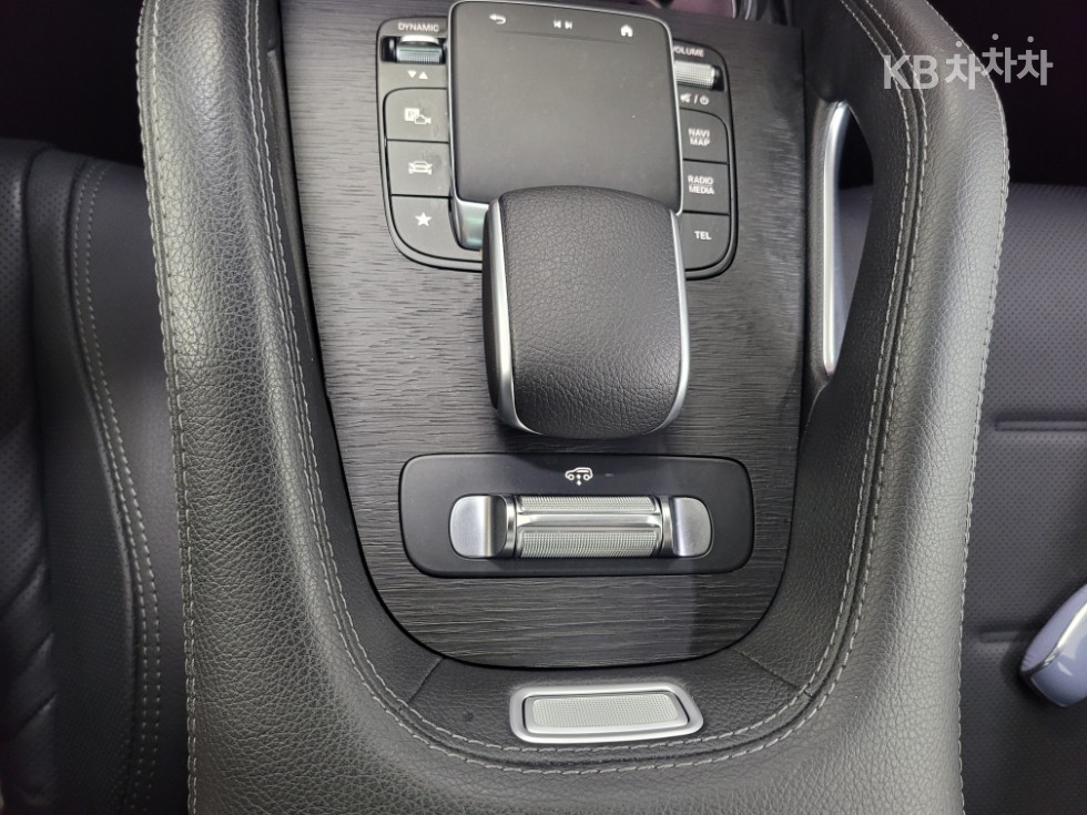 Mercedes-Benz GLE — miniaturë 18