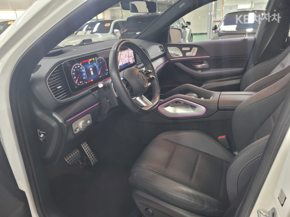 Mercedes-Benz GLE — miniaturë 23