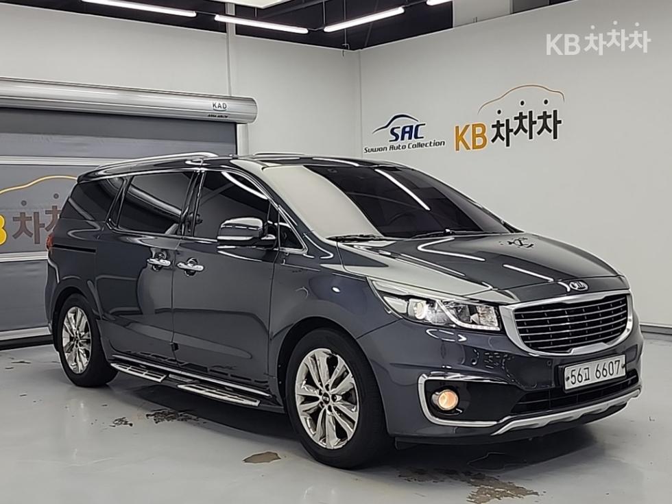 Kia Carnival — miniaturë 4