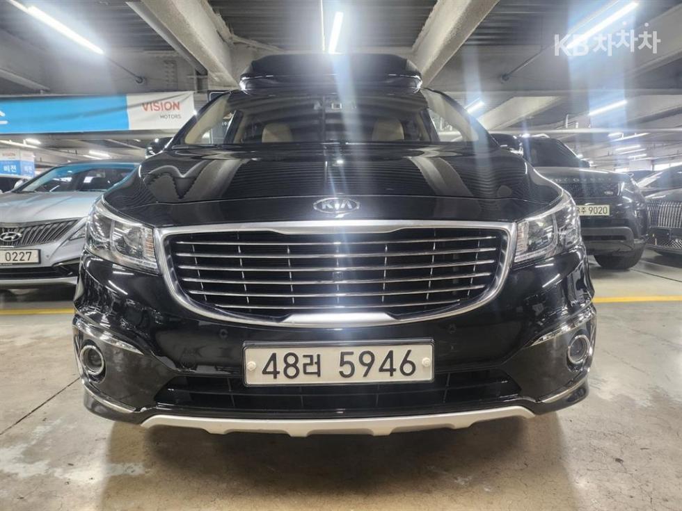 Kia Carnival 7인승 3.3 가솔린 하이리무진 — foto 1