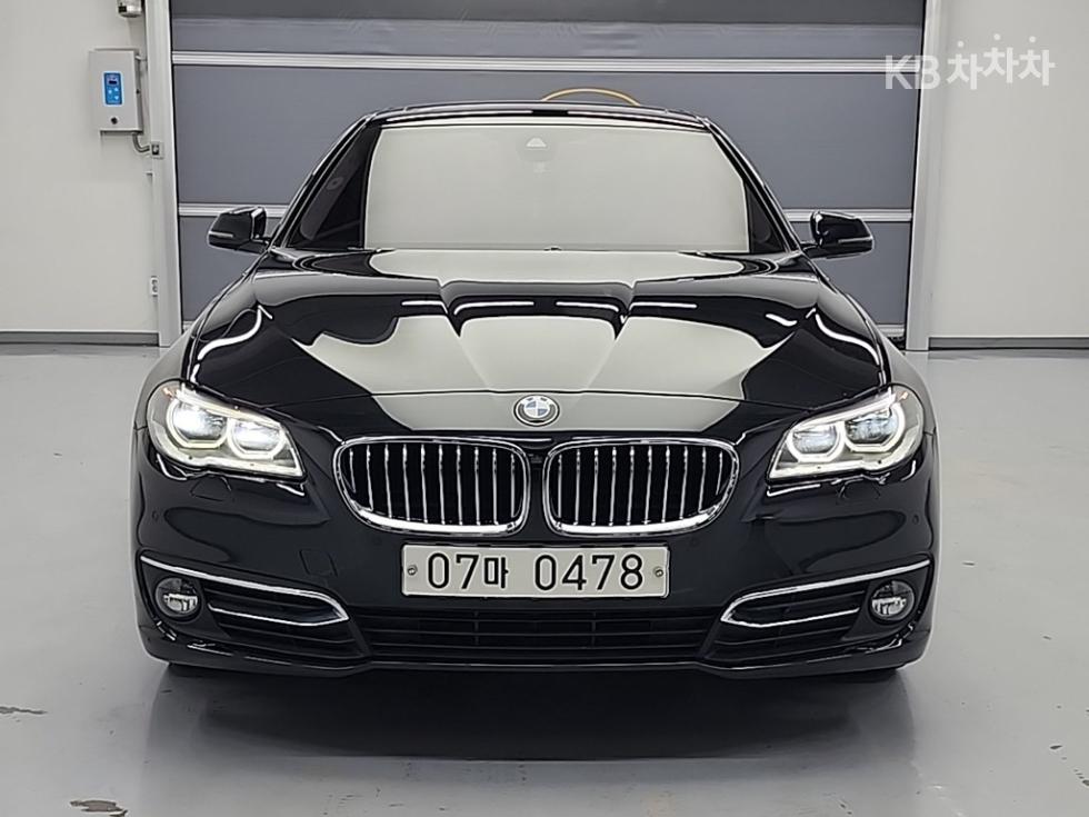 BMW 5er — miniaturë 2