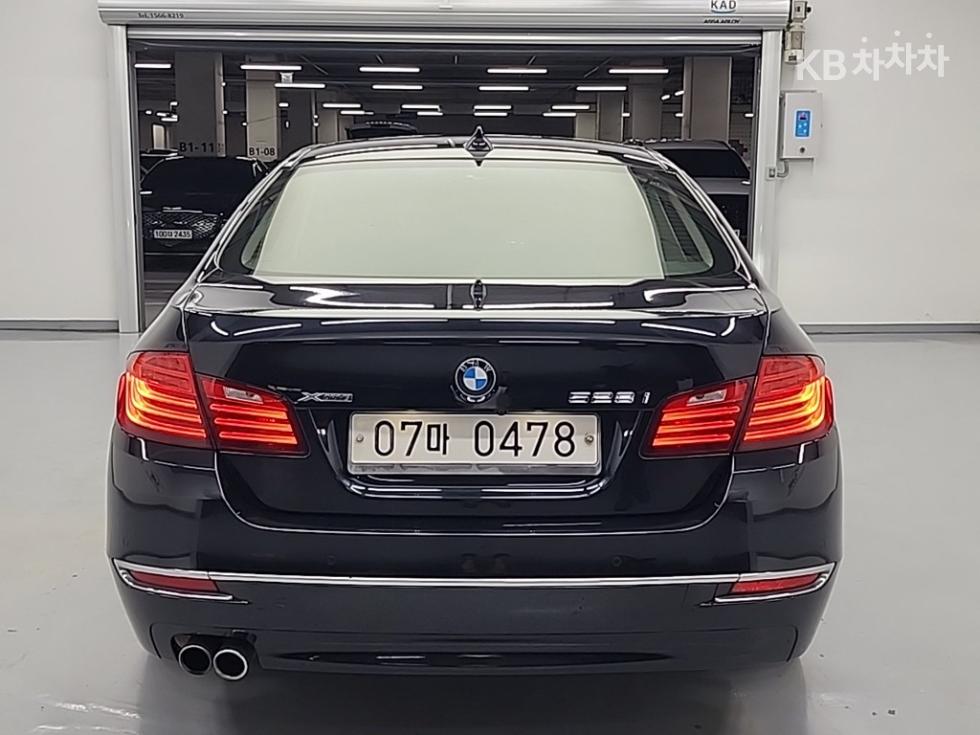 BMW 5er — miniaturë 3