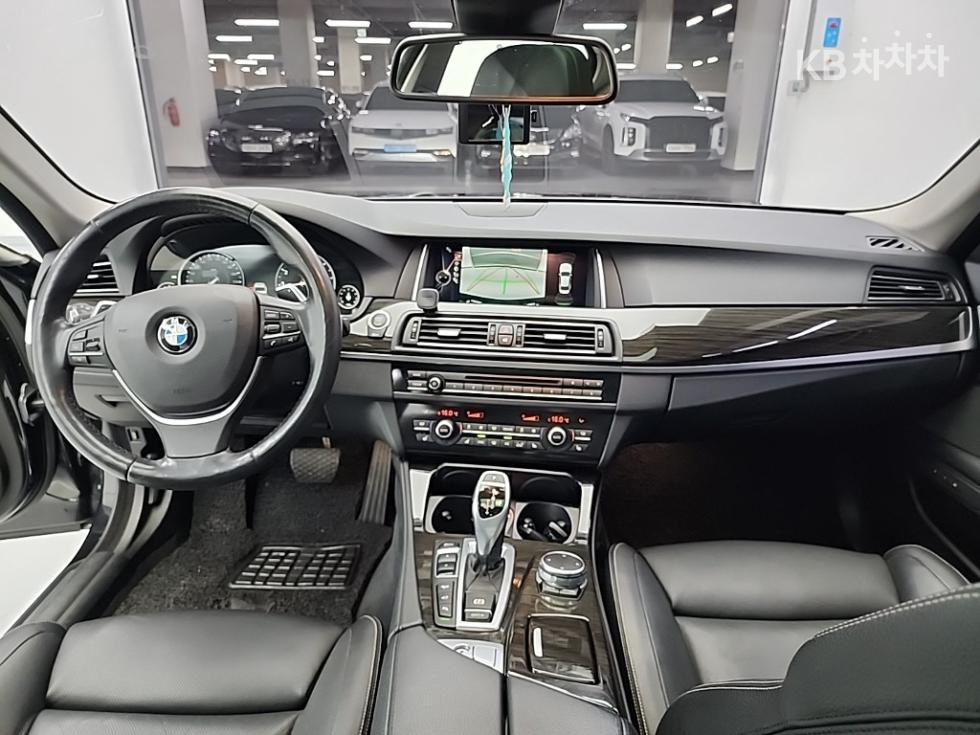 BMW 5er — miniaturë 7