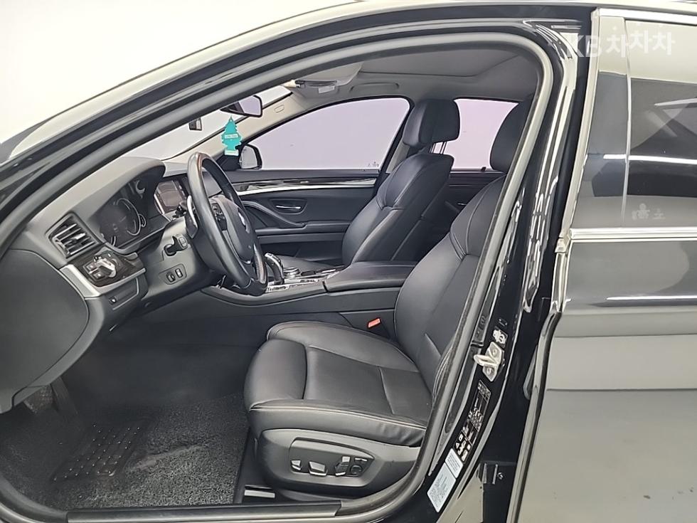 BMW 5er — miniaturë 11