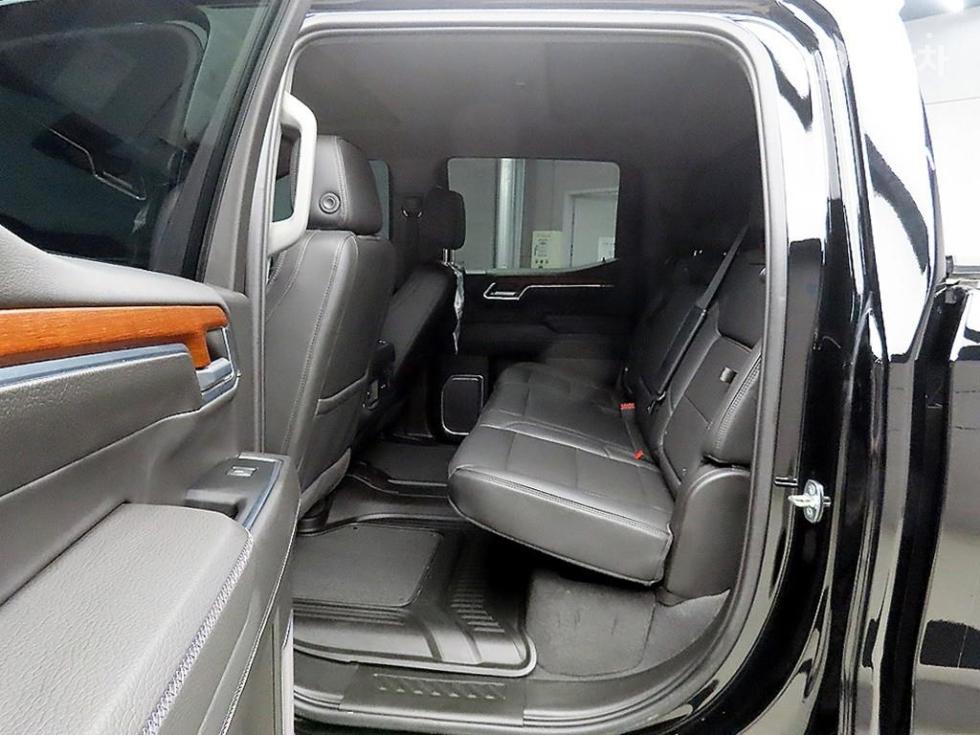 2023 GMC GMC photo