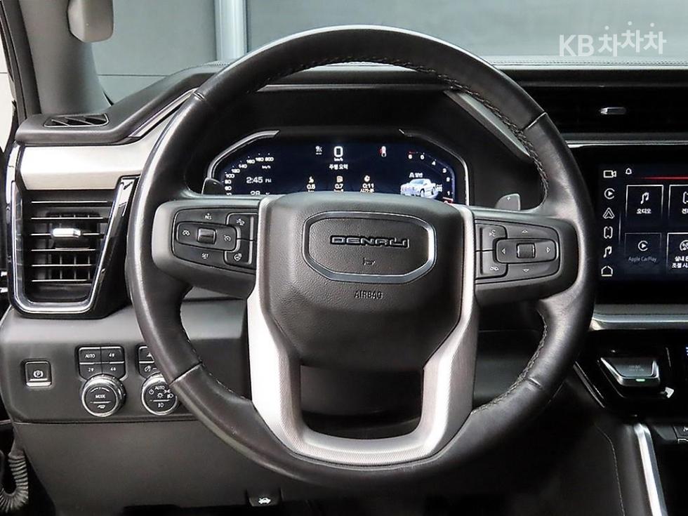 2023 GMC GMC photo