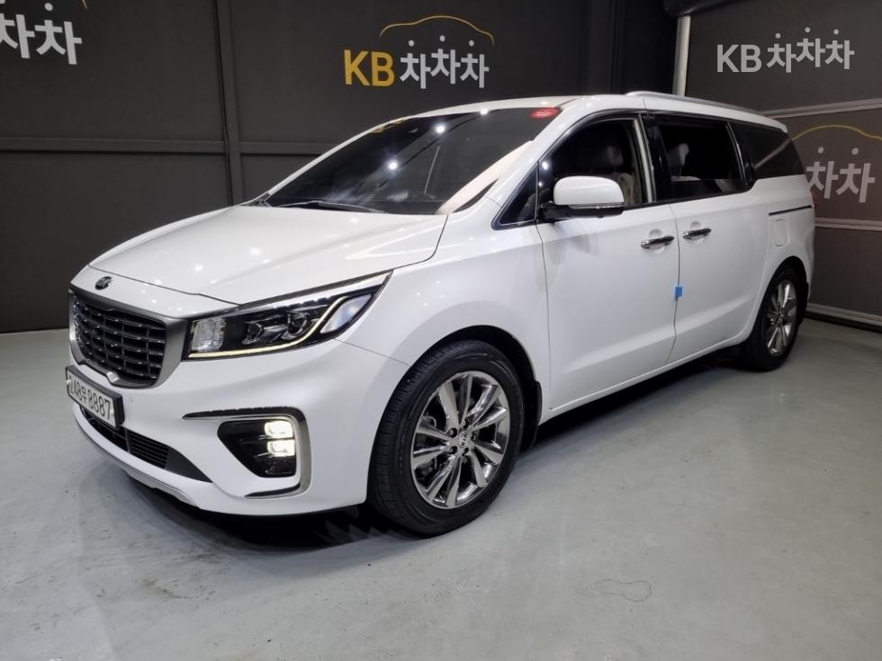 Kia Carnival — miniaturë 2